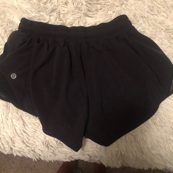 Black lululemon hotty hot - Picture 3 of 4